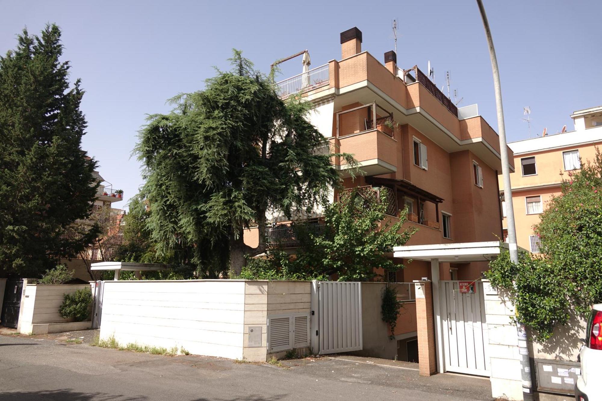 Valelyhouse * Rom